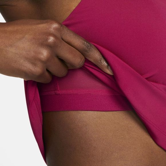 Nike NWT Sz XS Noble Red Swoosh Medium-Support Padded Sports Bra Tank Top - Picture 2 of 9